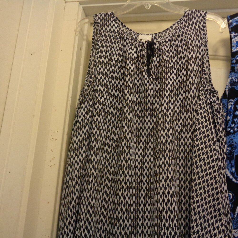 Sunny Weather Bundle Of 2 Blouses X L Lot - image 3